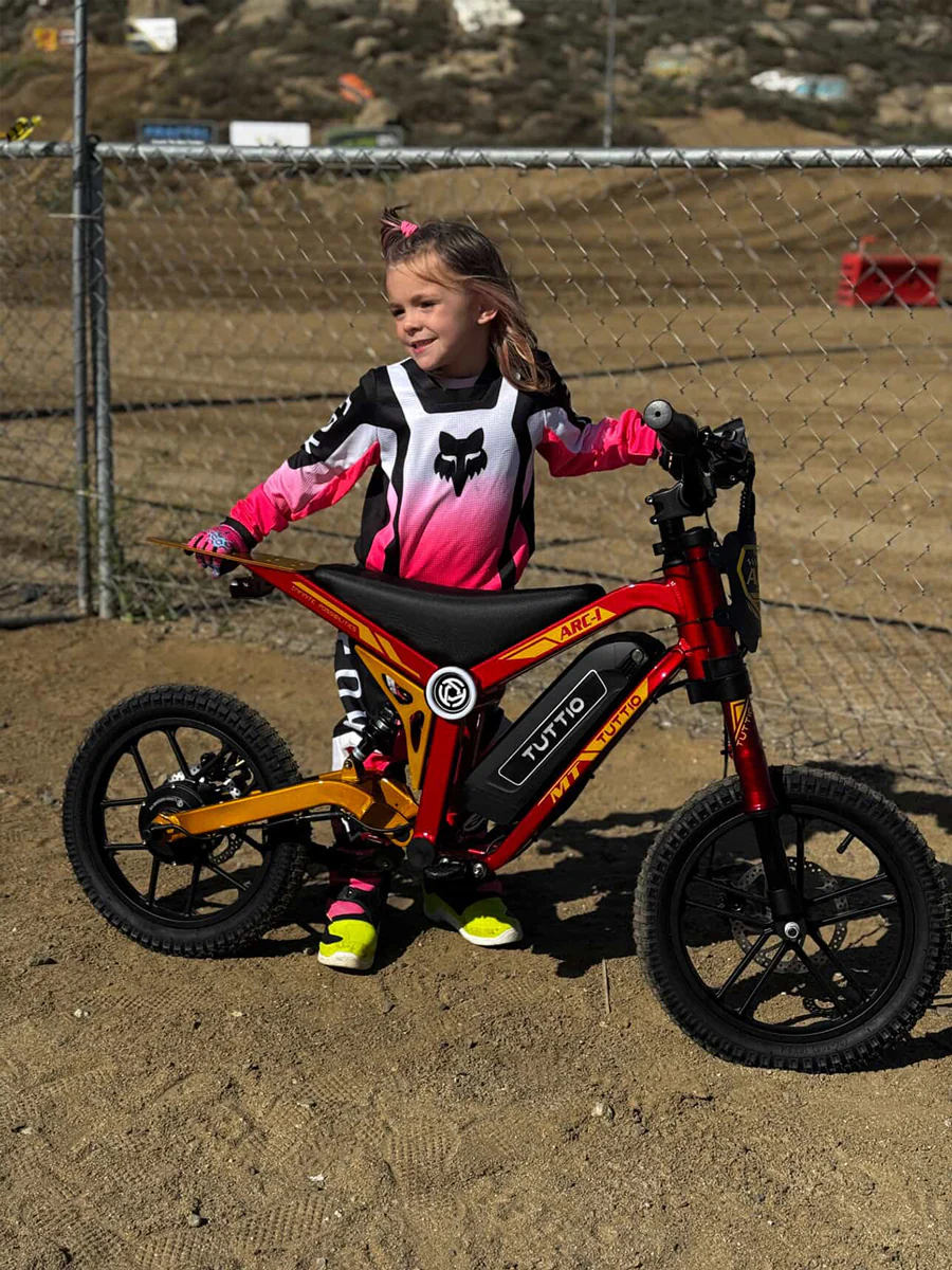 Tuttio ARC-I Kids Electric bike Combo - Image 3